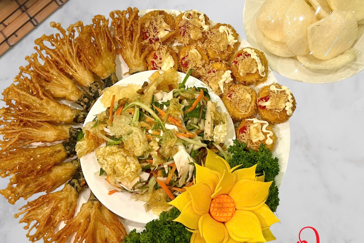 Gỏi Củ Hủ Dừa - Nấm Kim Châm Cuộn Rong Biển - Đậu Non Xù